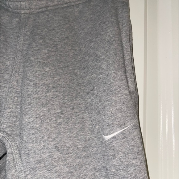 Nike gray joggers - Picture 4 of 6